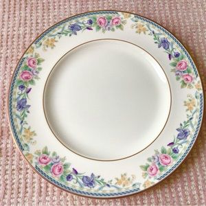 COPY - COPY - Set of 2 Royal Doulton Eleanor Dinner Plates